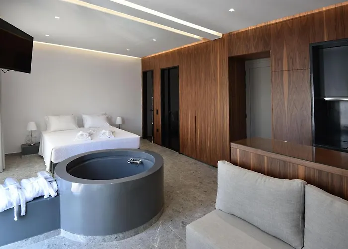 Rose N Stone, Queen, Luxury Apartamento Tínos